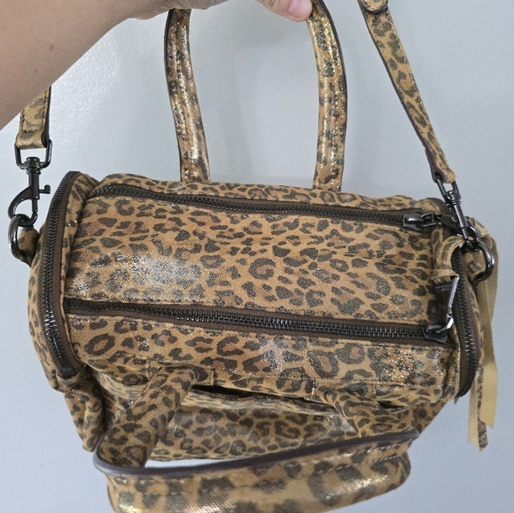 AIMEE KESTENBERG Leopard Cheetah Print Leathee CAR-GO SHOULDER SATCHEL BAG - Picture 4 of 14